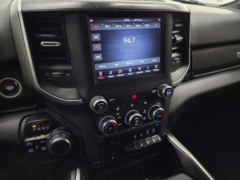 Used 2019 RAM 1500 Big Horn image 11