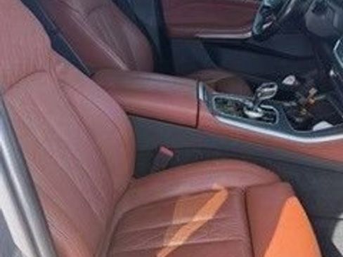 Used 2022 BMW X5 M50i w/ Executive Package AWD/4WD image 4