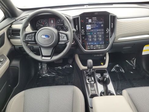 Used 2026 Subaru Forester Premium AWD/4WD image 16