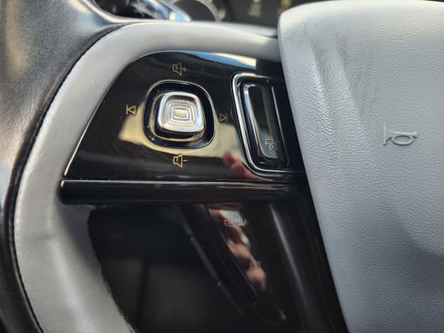 Used 2020 Lincoln Corsair FWD image 19