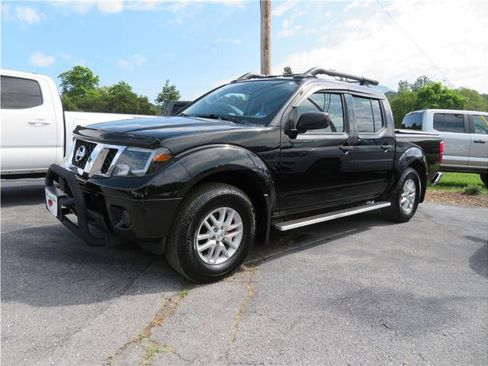 Used 2021 Nissan Frontier SV w/ SV Utility Package AWD/4WD image 1