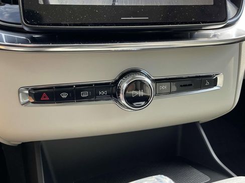 New 2026 Volvo XC90 B6 Ultra w/ Protection Package Premier image 20