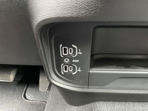 New 2025 RAM 3500 Tradesman image 24