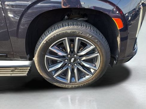 Used 2022 Cadillac Escalade Sport w/ Touring Package AWD/4WD image 49
