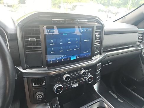 Used 2022 Ford F150 XLT w/ Equipment Group 302A High RWD image 19