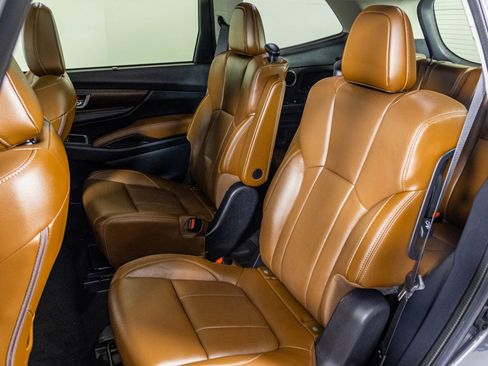 Used 2025 Subaru Ascent Touring image 41