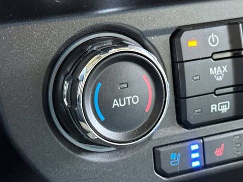 Used 2021 Ford F450 Lariat w/ Lariat Ultimate Package RWD image 29