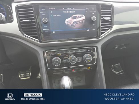 Used 2021 Volkswagen Atlas SEL R-Line image 16