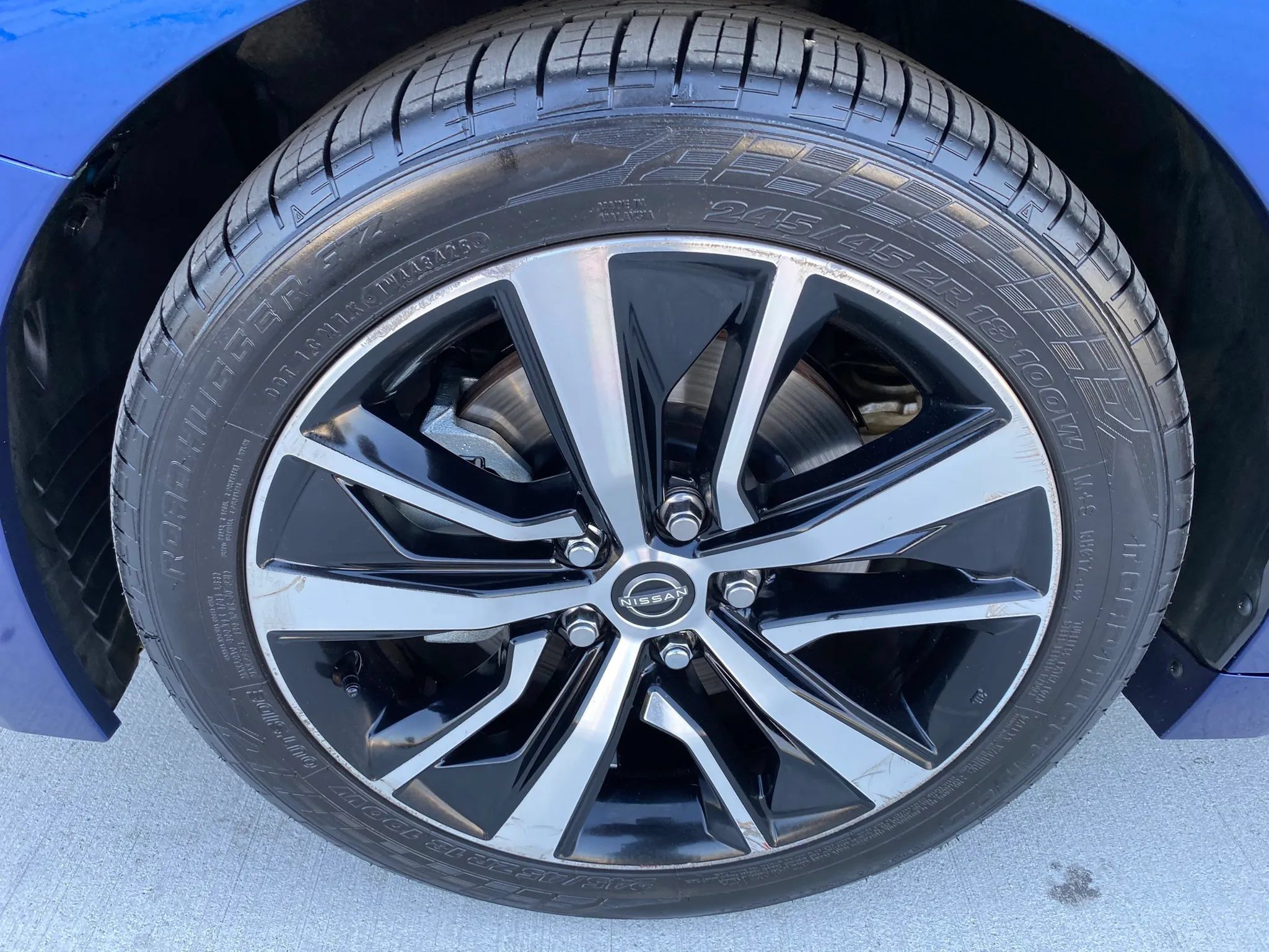 Used 2023 Nissan Maxima SV w/ Floor Mat Group FWD image 26