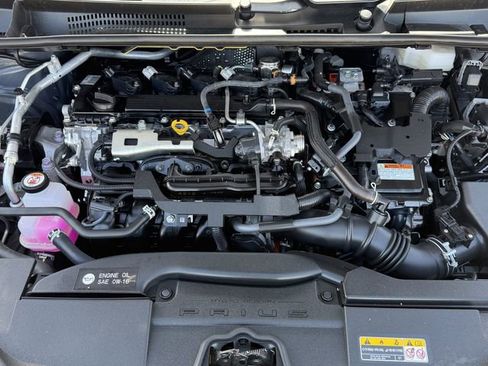 Used 2024 Toyota Prius LE image 29