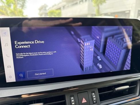 Certified 2024 Lexus ES 350 w/ Premium Package FWD image 18