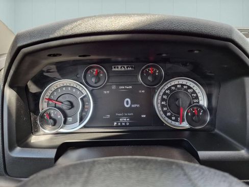 Used 2023 RAM 1500 Classic SLT w/ Trailer & Traction Group AWD/4WD image 17
