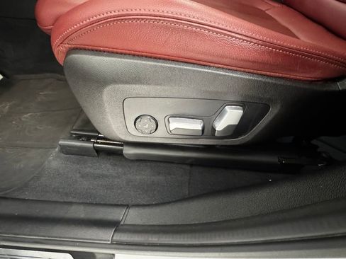 Used 2023 BMW X4 xDrive30i w/ M Sport Package image 30