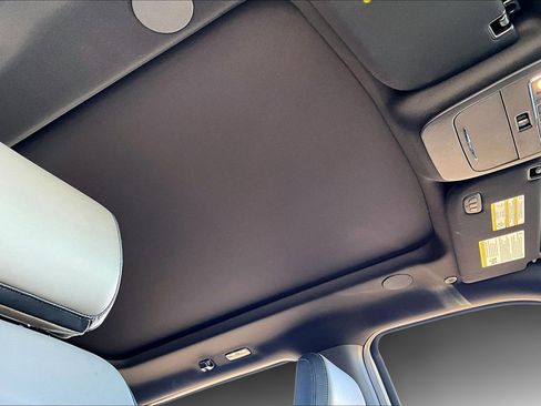 Used 2025 Ford F150 Lariat w/ Equipment Group 502A High image 28