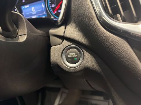 Certified 2024 Chevrolet Equinox LT w/ LPO, Floor Liner Package image 21