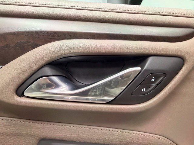 Used 2021 GMC Yukon Denali w/ Denali Premium Package AWD/4WD image 28