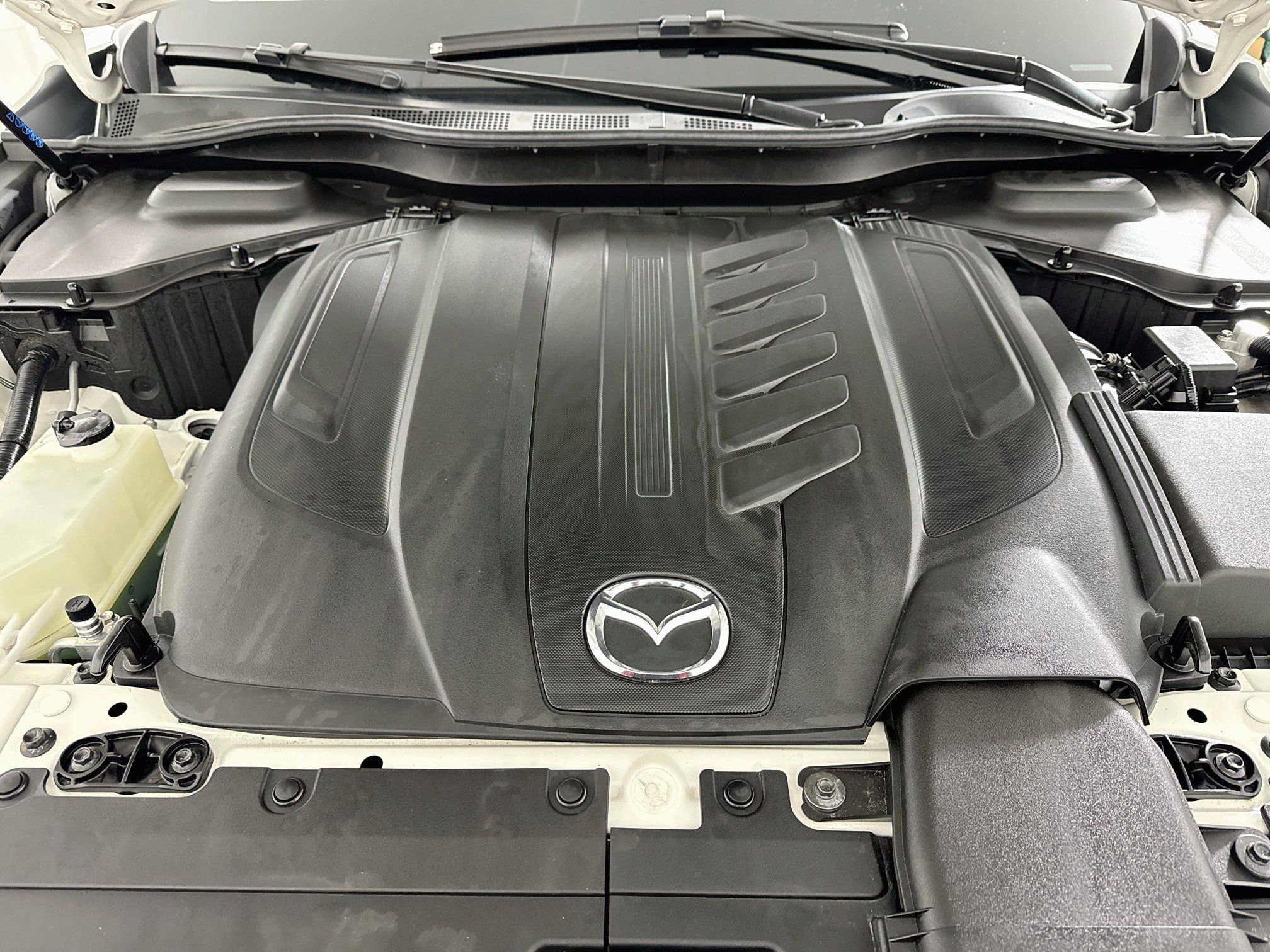 Used 2024 MAZDA CX-90 3.3 Turbo w/ Preferred Plus AWD/4WD image 26