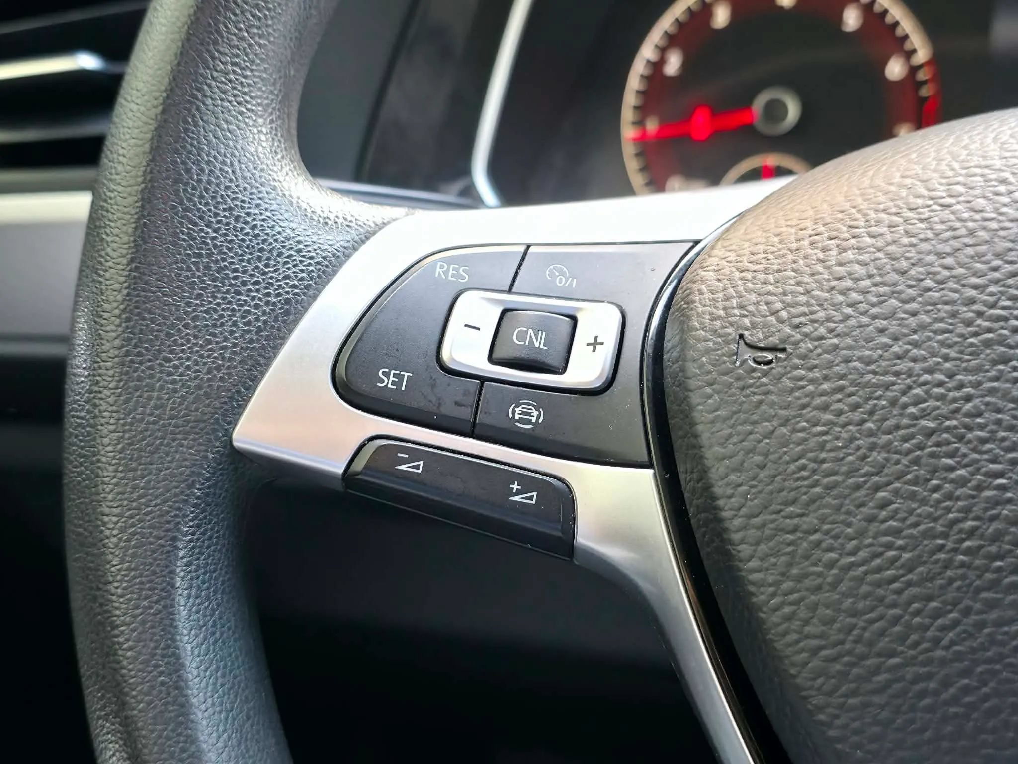 Used 2019 Volkswagen Jetta S w/ Driver Assistance Package FWD image 17