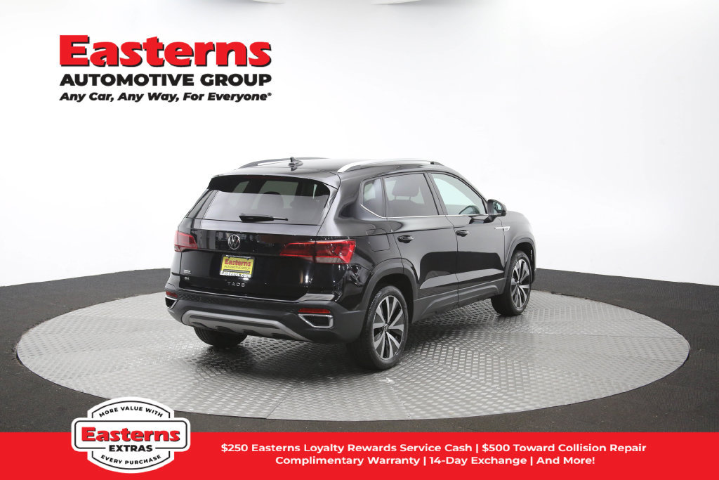 Used 2024 Volkswagen Taos SE FWD image 40