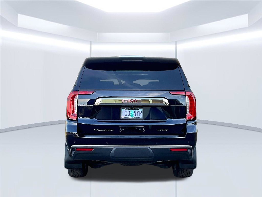 Used 2023 GMC Yukon SLT w/ SLT Luxury Package AWD/4WD image 6