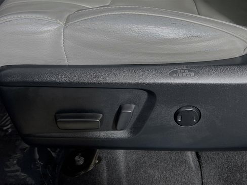 Used 2018 Toyota Tundra Limited image 16