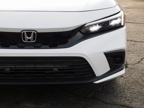 Certified 2024 Honda Civic LX image 9