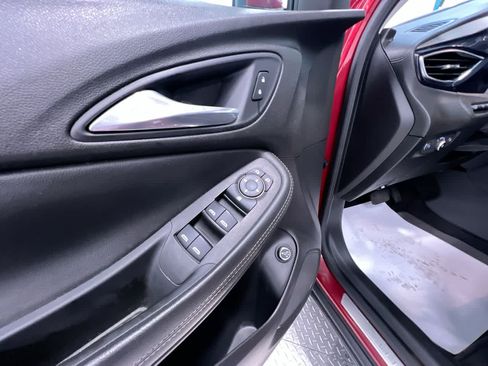 Used 2020 Buick Encore GX Select w/ Advanced Technology Package FWD image 12