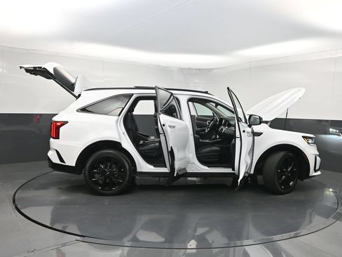 Used 2023 Kia Sorento SX FWD image 37
