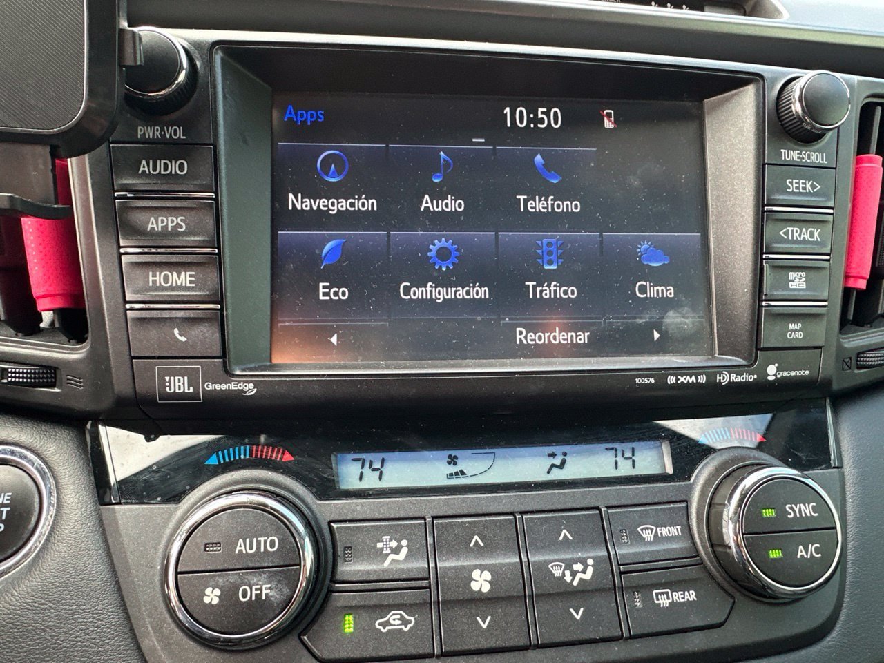 Used 2018 Toyota RAV4 SE w/ Power Extra Value Package FWD image 9