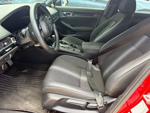 Used 2024 Honda Civic Sport image 6