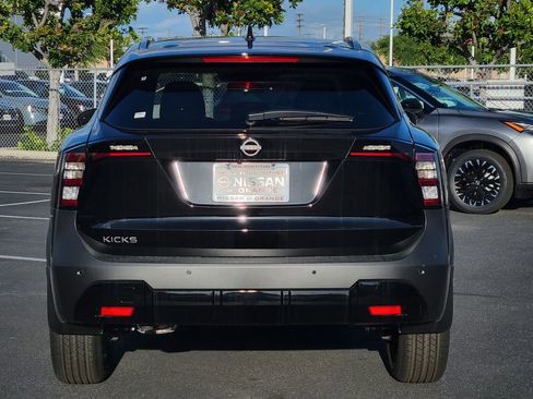 New 2026 Nissan Kicks SV w/ SV Premium Package image 19