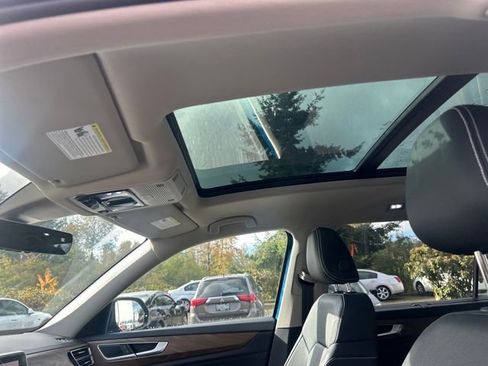 New 2026 Volkswagen Atlas SE image 28