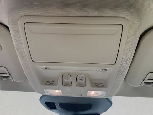 Used 2020 Ford Escape Titanium w/ Titanium Premium Package 2.0 image 32