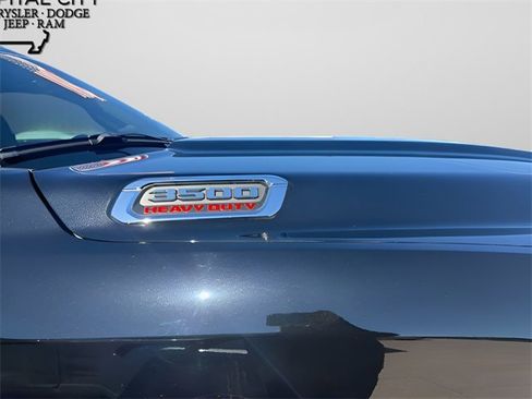 Used 2024 RAM 3500 Tradesman w/ Chrome Appearance Group image 3