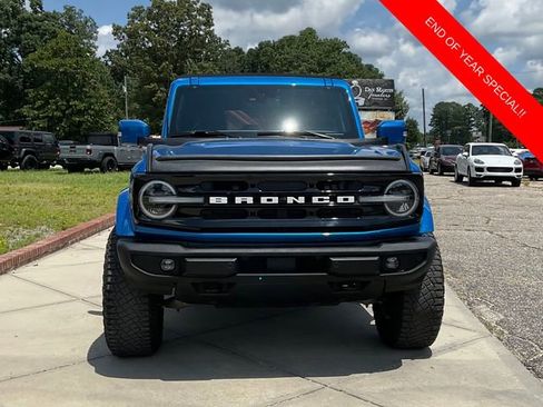 Used 2022 Ford Bronco Outer Banks image 2