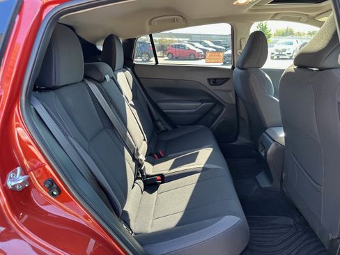 Used 2025 Subaru Crosstrek 2.0i Premium image 12