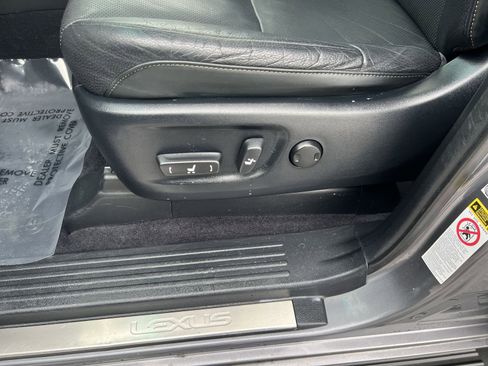 Used 2019 Lexus GX 460 Premium image 14