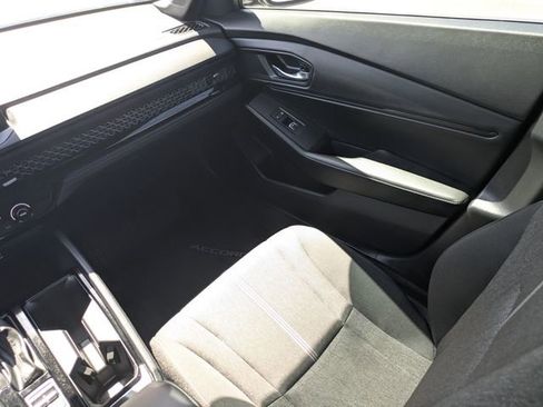 Used 2024 Honda Accord Sport image 15