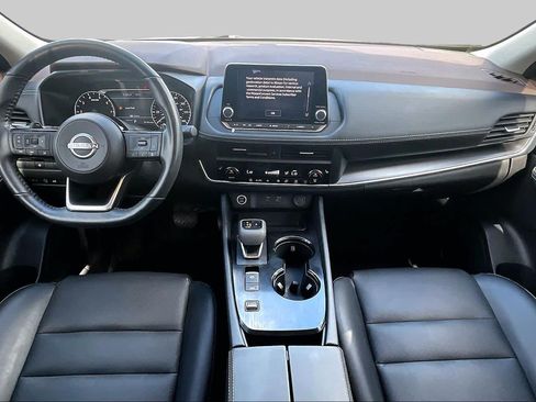 Certified 2023 Nissan Rogue SV w/ SV Premium B Package FWD image 14