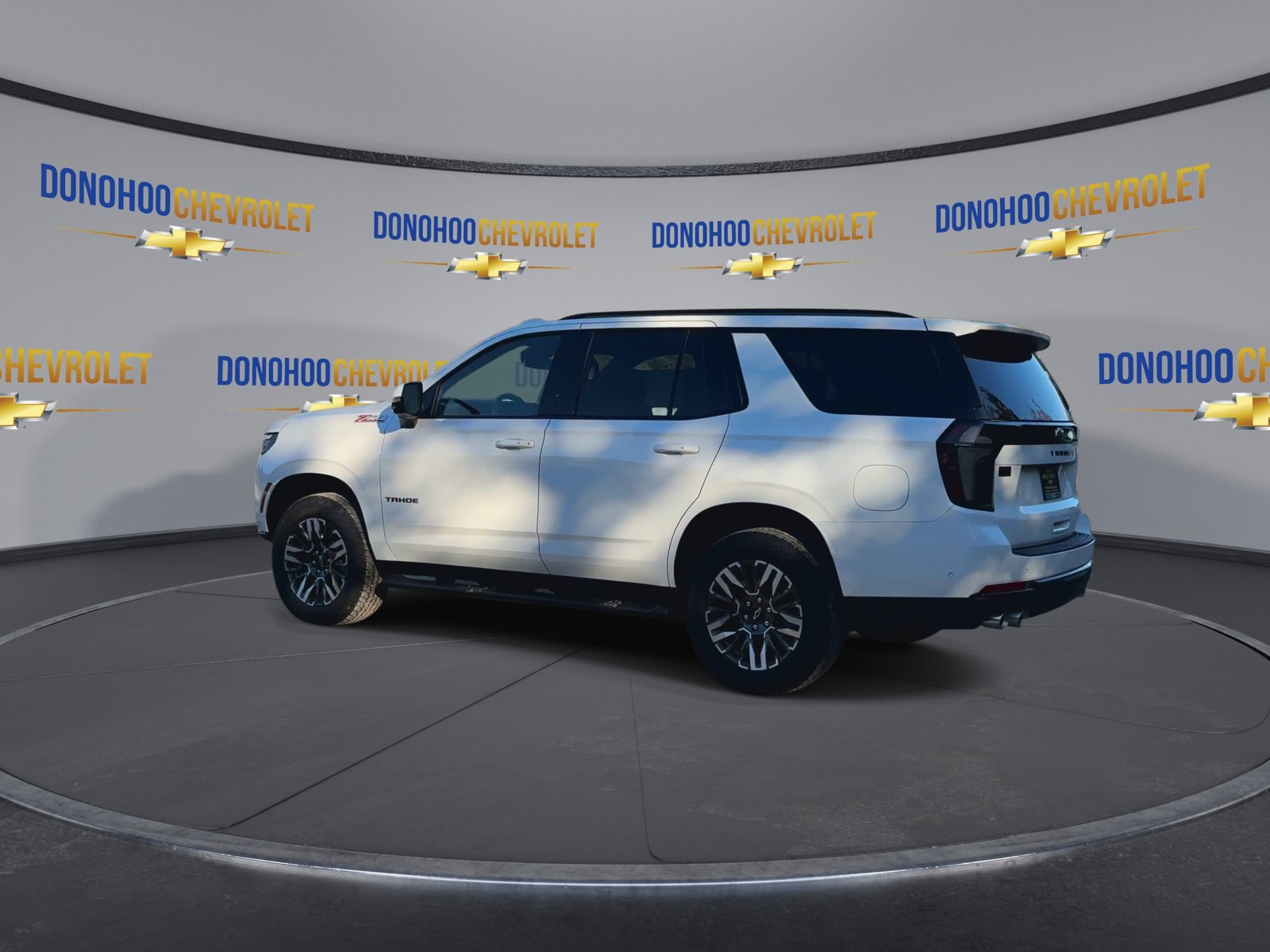 New 2027 Chevrolet Tahoe Z71 w/ Comfort Package AWD/4WD image 9