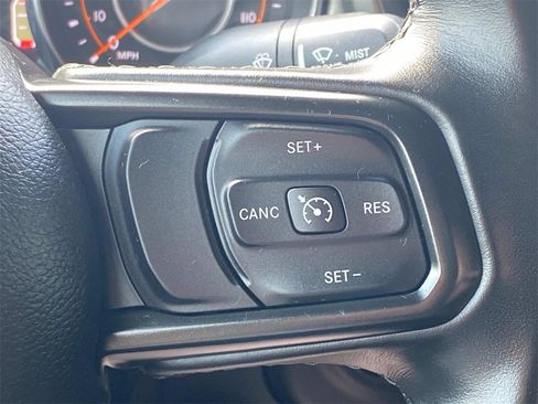 Used 2021 Jeep Wrangler Willys image 24