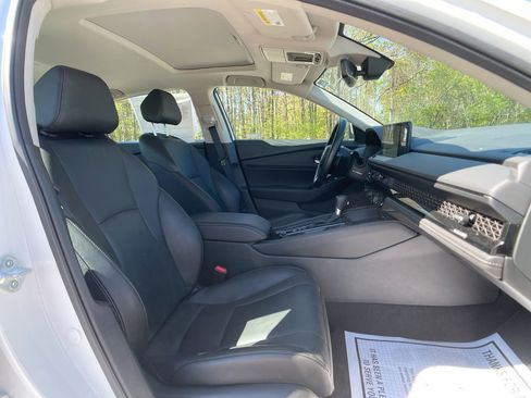 Certified 2024 Honda Accord Touring image 28