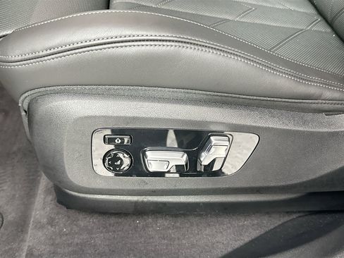 New 2026 BMW XM Label Red image 19