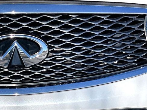 Certified 2017 INFINITI QX50 AWD w/ Premium Plus Package image 11