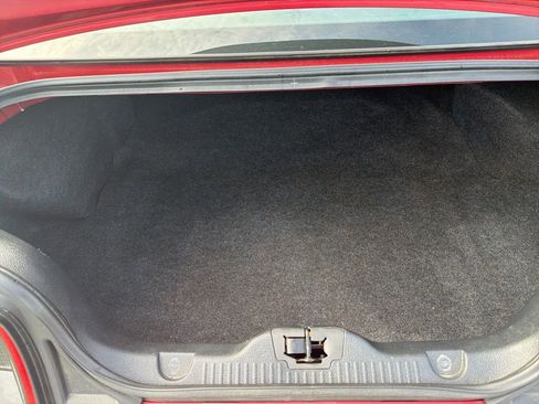 Used 2013 Ford Mustang GT image 10