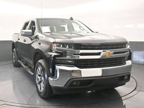 Used 2021 Chevrolet Silverado 1500 LT w/ All Star Edition Plus image 9