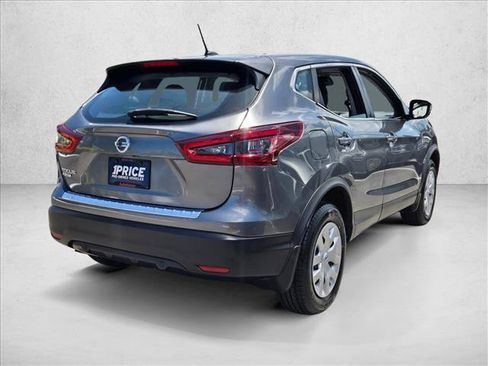 Used 2020 Nissan Rogue Sport S FWD image 4