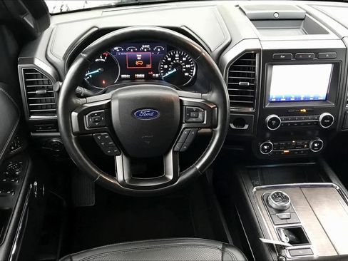 Used 2020 Ford Expedition Limited RWD image 6