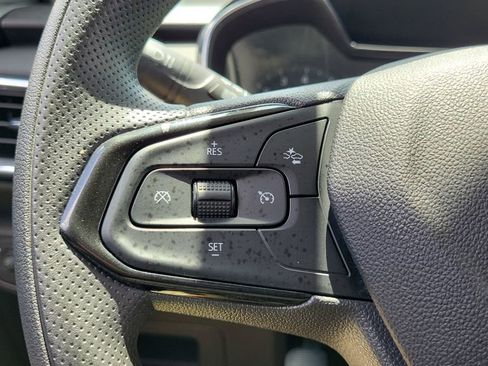 Used 2023 Chevrolet TrailBlazer LT FWD image 19