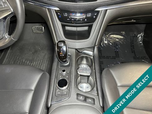 Used 2021 Cadillac XT5 Sportv image 21